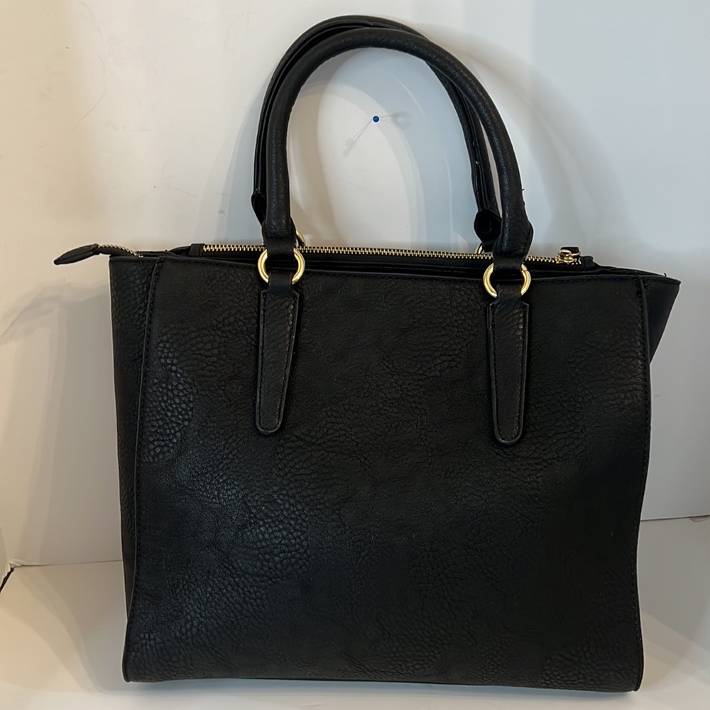 BLACK HAND BAG - Picture 2 of 13